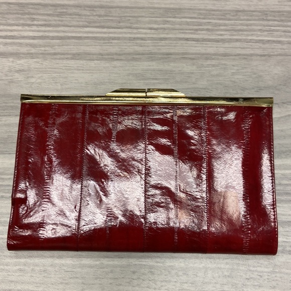Vintage Genuine Eel Skin Kiss Lock Wallet - Picture 9 of 16